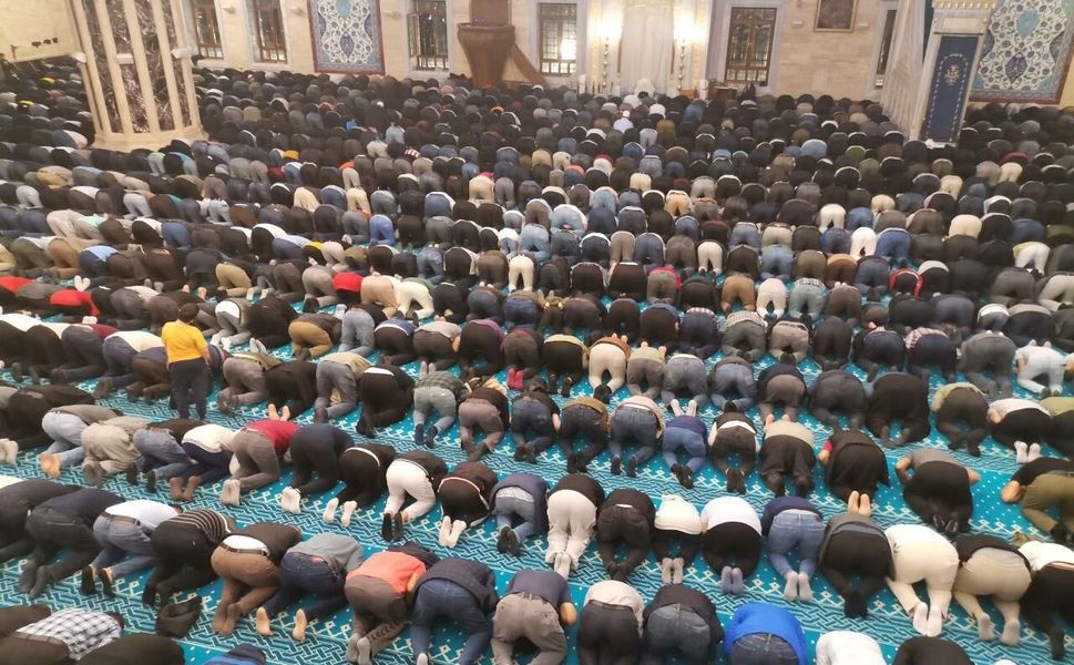 Kahramanmaraş’ta Kadir Gecesi’nde Camiler Doldu