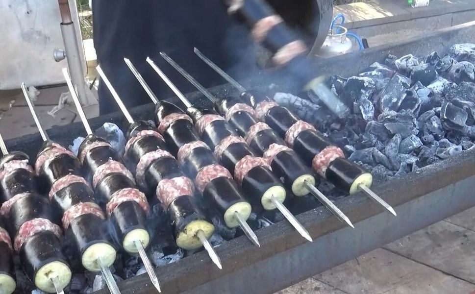 Kahramanmaraş’ta Ramazan Sofralarının Vazgeçilmezi: Patlıcan Kebabı