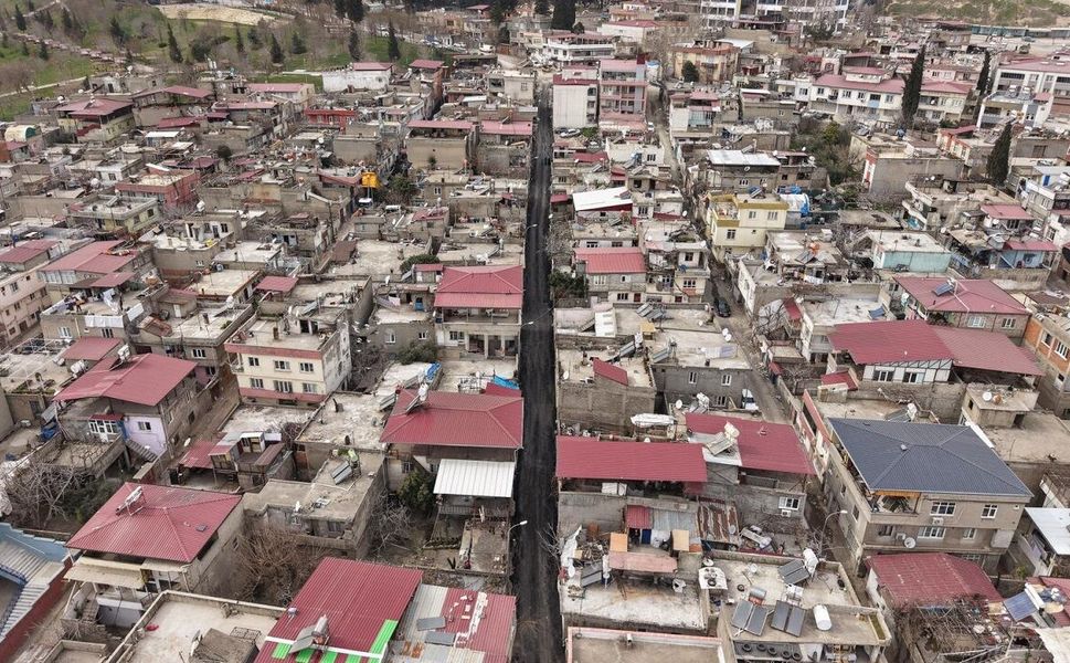 Şehir Merkezinde Yol Onarım Atağı Sürüyor