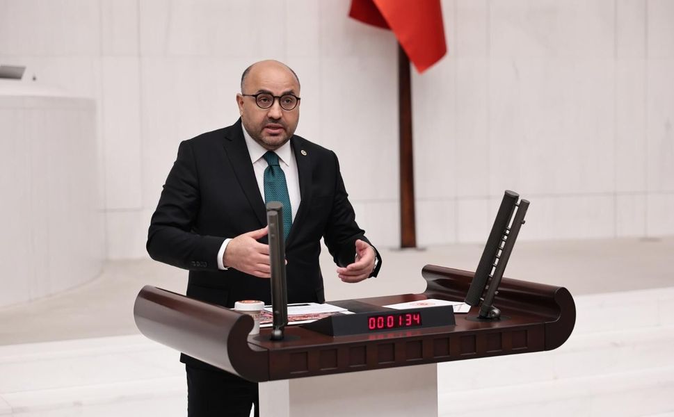 AK Partili Şahin’den Orta Doğu Uyarısı