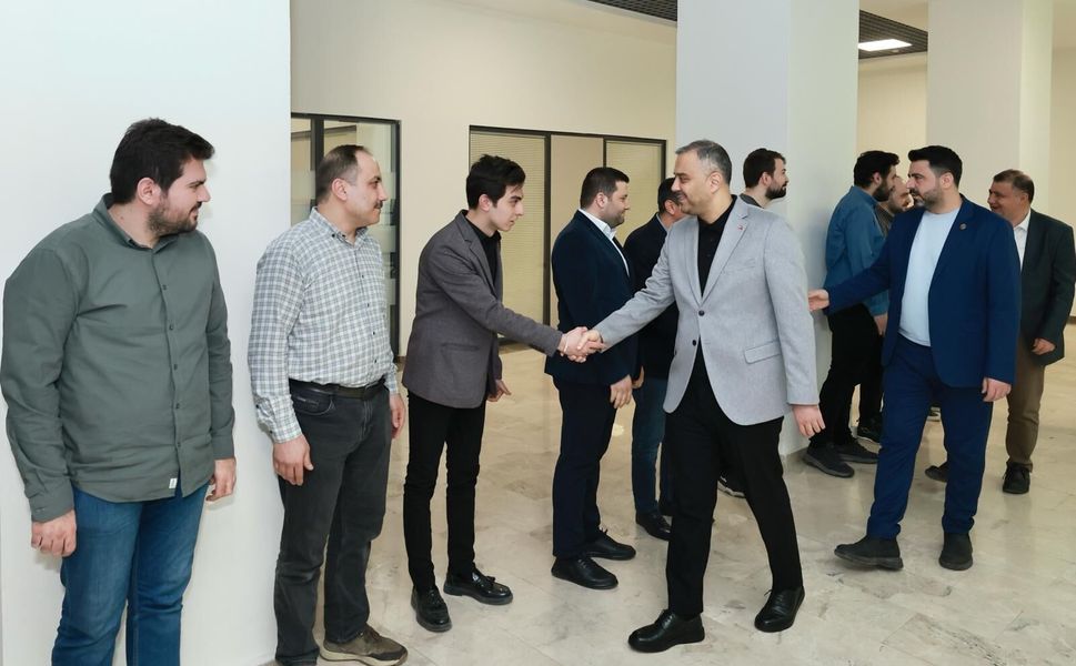 Başkan Toptaş, Belediye Personeliyle Bayramlaştı