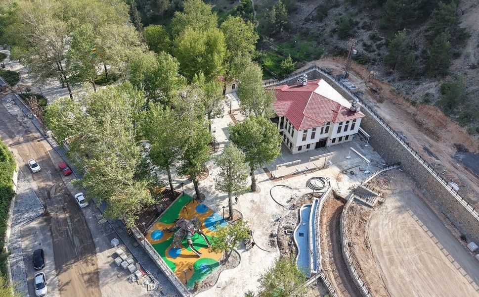 Çınaraltı Sosyal Tesisleri’nde Son Hazırlıklar Yapılıyor