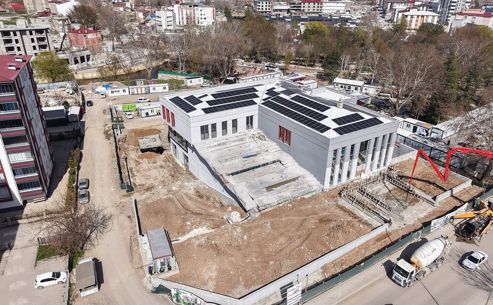 Elbistan’ın Yeni Kütüphanesinde Sona Doğru