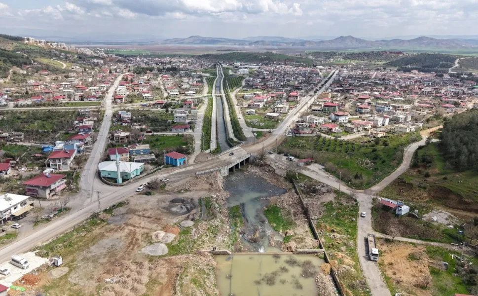 Büyükşehir, 10 Milyonluk Yatırımla Şekeroba’nın Yeni Köprüsünü Hizmete Sundu