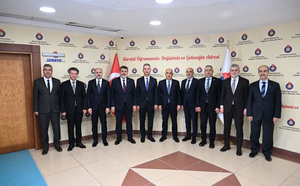 AK Parti Heyetinden Rektör Okumuş’a Hayırlı Olsun Ziyareti