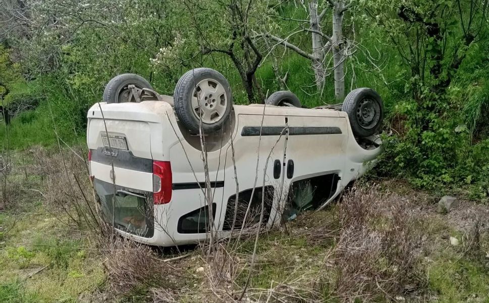 Takla Atan Araçta Can Pazarı: 1 Yaralı!