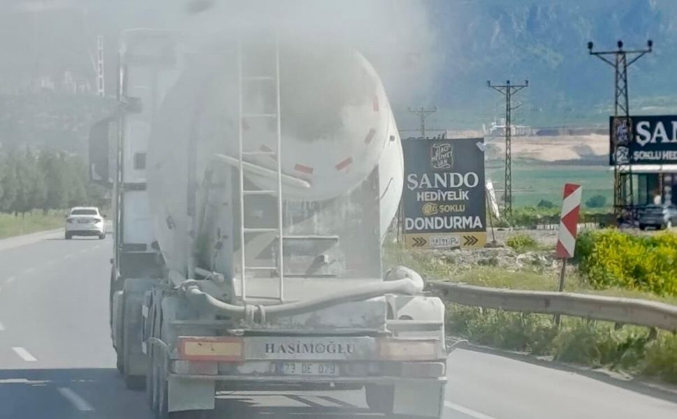 Kahramanmaraş'ta Beton Mikseri Trafiği Birbirine Kattı!