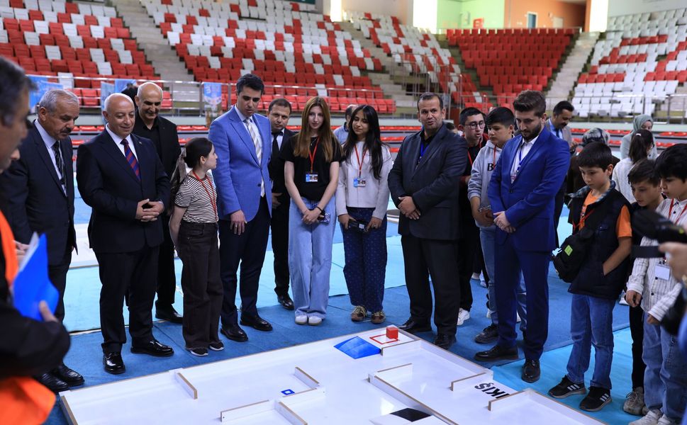 Elbistan Robot ve Teknoloji Yarışmaları Tamamlandı