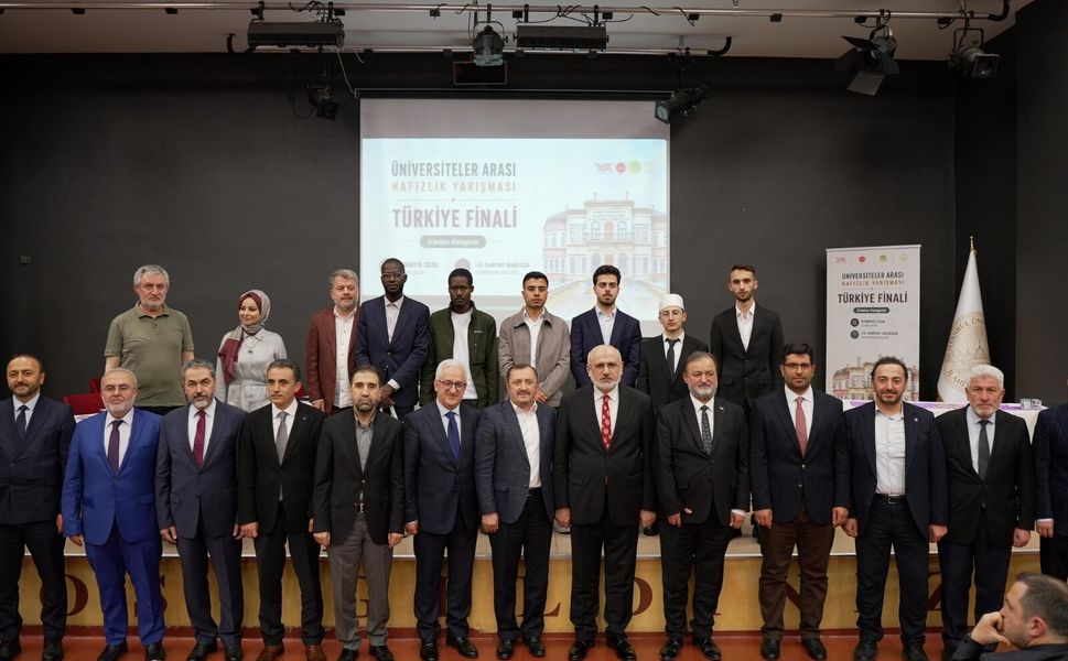 KSÜ İlahiyat Fakültesi Öğrencilerinden Büyük Başarı