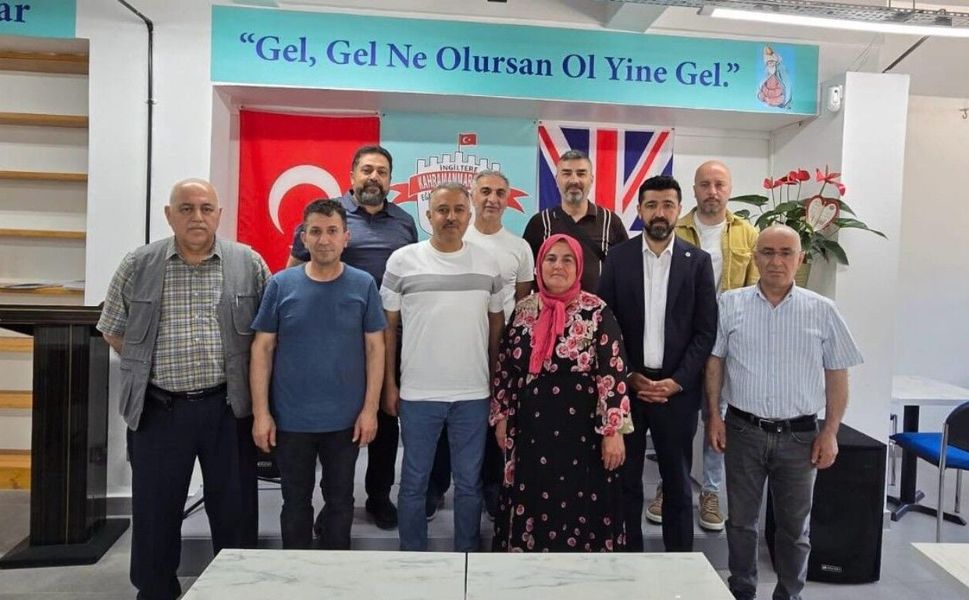 Mehmet Uğur Dilipak İngiltere'de! Kahramanmaraşlılarla Buluştu