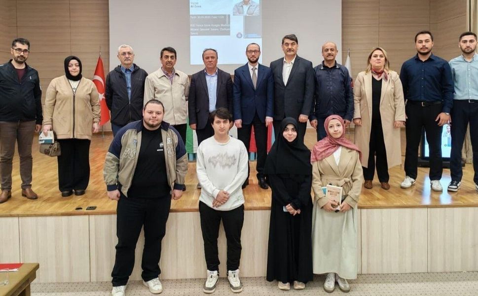 KSÜ’de Hayata Yön Veren Edebiyat Konferansı Düzenlendi