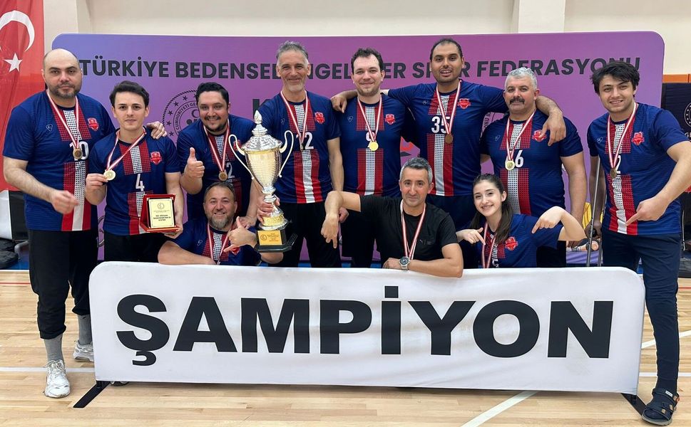 Büyükşehir’in Oturarak Voleybol Takımı Süper Lig’de Namağlup Şampiyon