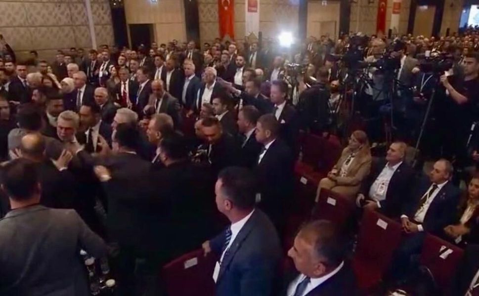 TBB'de Arbede! Fırat Görgel'in Üzerine Yürüdüler!