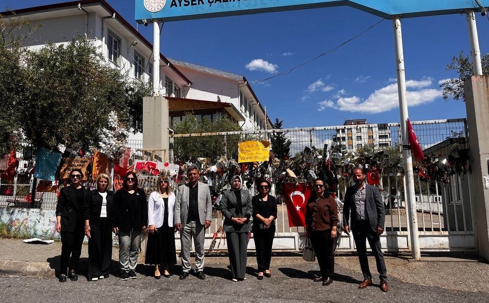 Türk Eğitim-Sen Kahramanmaraş'ta Eğitim Şehitlerini Yâd Etti