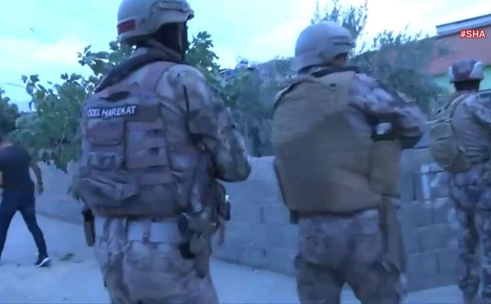 80 Milyon TL Dolandıran Şebekeye Kahramanmaraş'ta Operasyon!