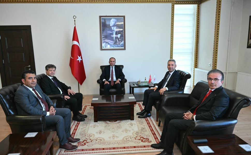 KSÜ Rektörü Okumuş’tan Afşin Kaymakamı Sarıdoğan’a Ziyaret