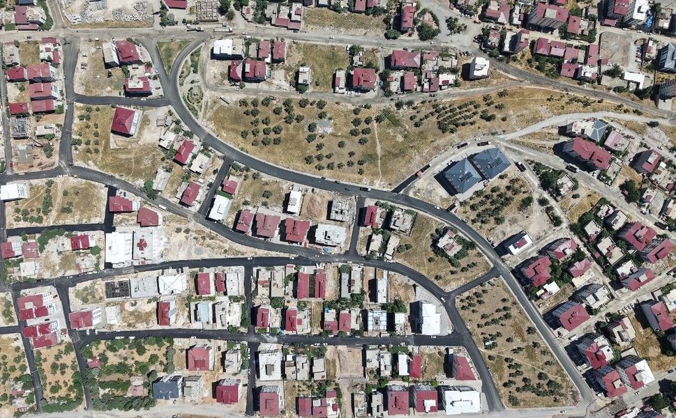 Büyükşehir’in Aslanbey Mahallesi’ndeki Asfalt Mesaisi Sürüyor