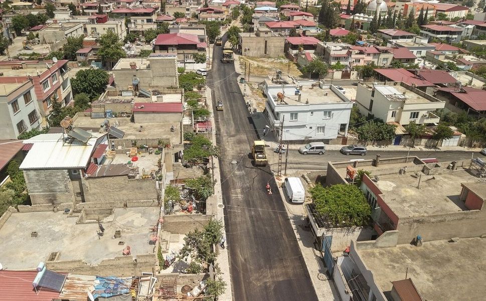 Büyükşehir’den Haydarbey Caddesi’nde Asfalt Mesaisi