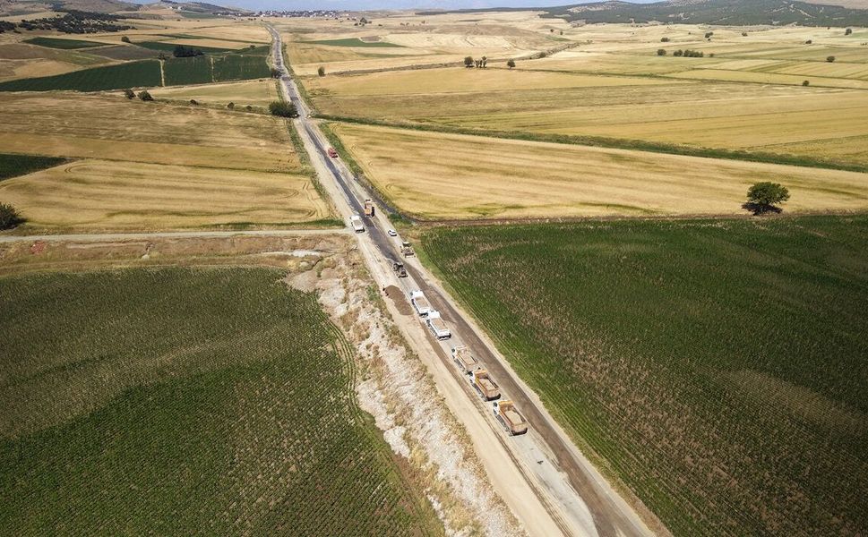 Dulkadiroğlu – Pazarcık Sınırındaki Mahallelerin Yolu Büyükşehir’le Yenileniyor