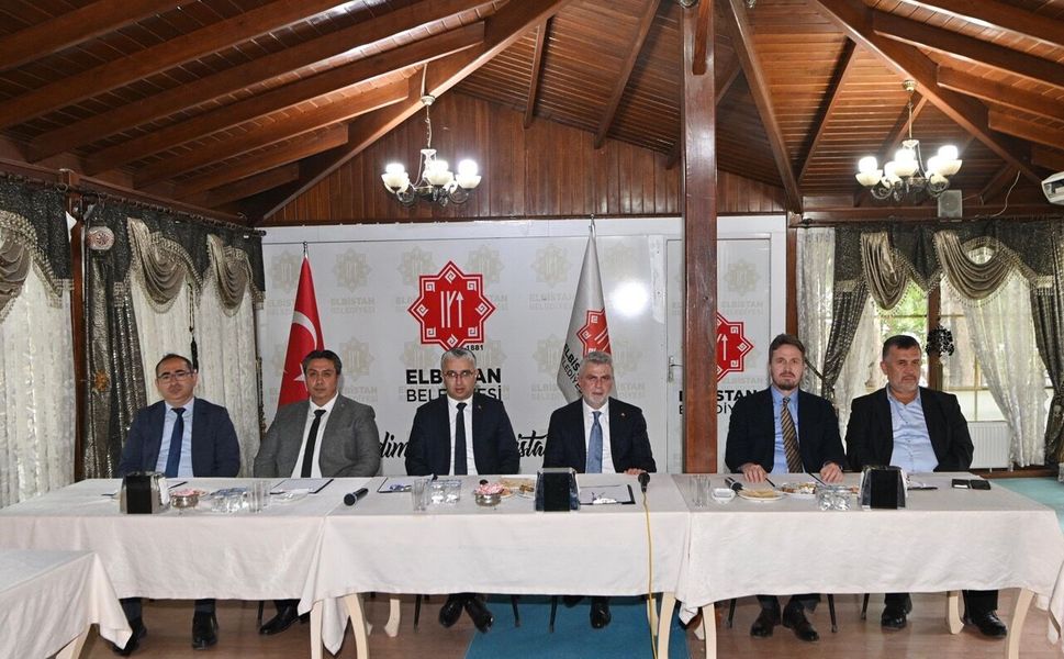 Başkan Fırat Görgel: “Elbistan’ımız İçin El Birliğiyle Çalışmaya Devam Ediyoruz”