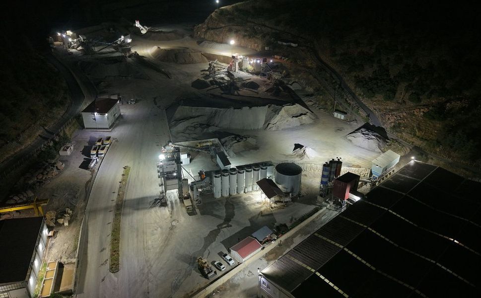 Büyükşehir’in Asfalt Üretim Tesisi’nde Yılda 400 Bin Ton Üretim Yapılıyor