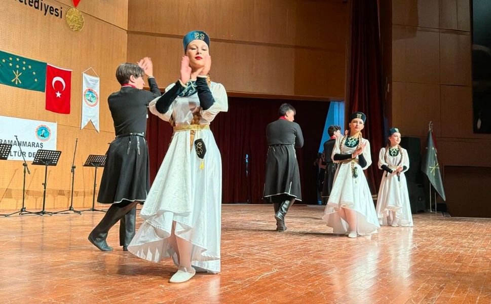 Kafkasya’nın Zengin Mirası Sahneye Taşındı
