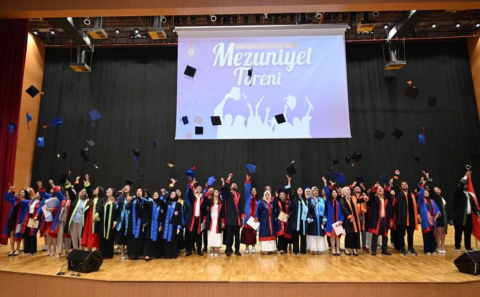KSÜ 2025-2026 Akademik Yılı Mezunlarını Törenle Uğurladı