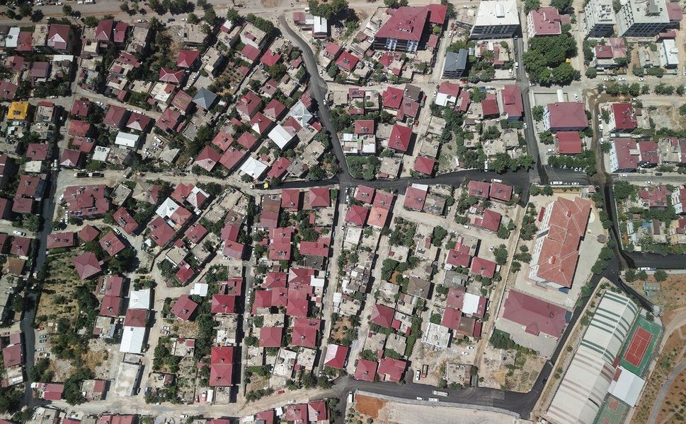 Büyükşehir, Asfalt Mesaisine Durmaksızın Devam Ediyor
