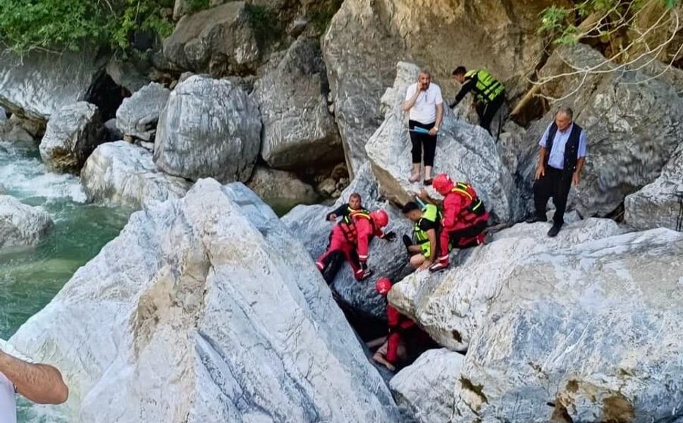 Ceyhan Nehri'nde Kaybolan Gencin Cansız Bedeni Bulundu