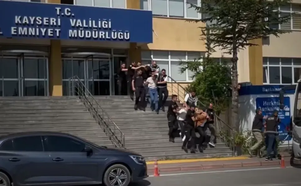 Kahramanmaraş’ta Ehliyet Operasyonunda 15 Tutuklama