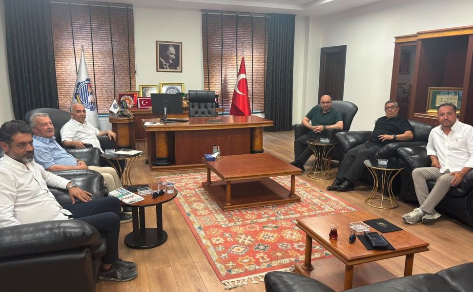 Milletvekili Şahin’den Kahramanmaraş Ticaret Borsası’na Ziyaret