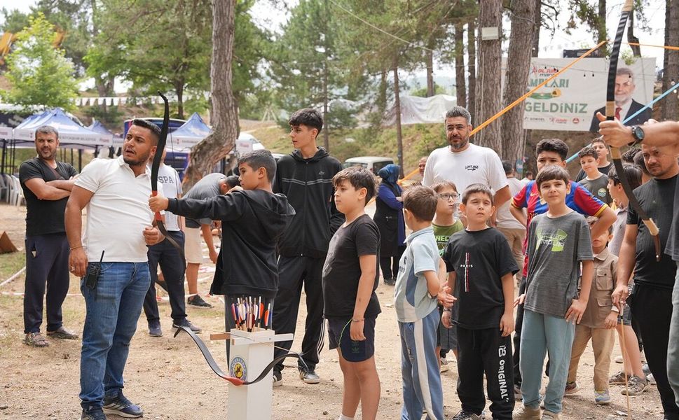 Büyükşehir’den Baba ve Oğullara Doğayla İç İçe Unutulmaz Kamp Deneyimi