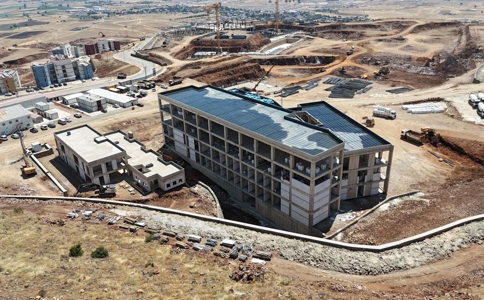 Kahramanmaraş’ın Yeni Sağlık Üssünde Çalışmalar Tüm Hızıyla Sürüyor