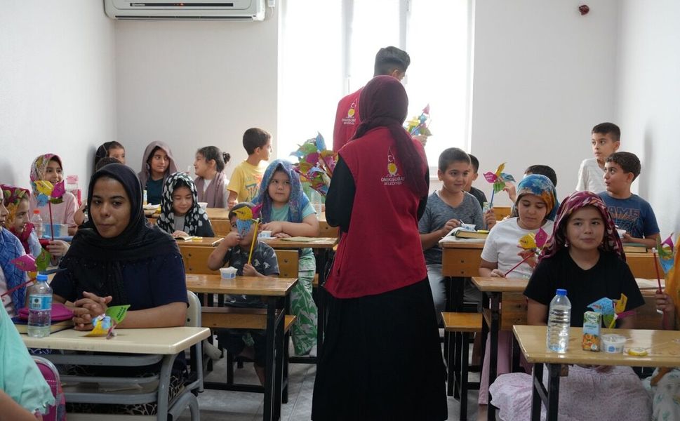 Onikişubat Belediyesi'nden Yaz Kur'an Kurslarına 'Camiler Çiçek Açtı' ile Anlamlı Destek