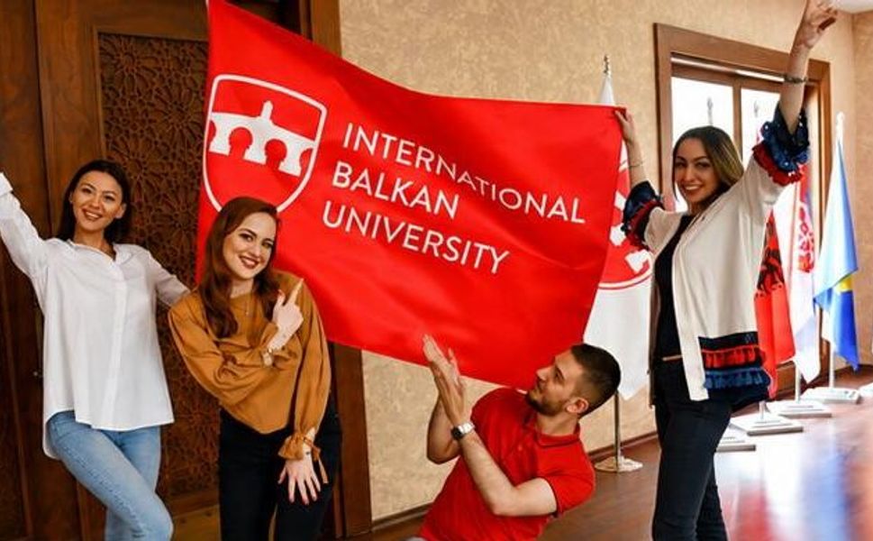 IBU Kayıtları Başladı: Sınırlı Kontenjanlar Duyuruldu
