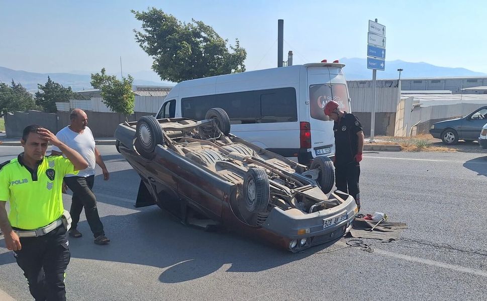 Kahramanmaraş’ta Otomobil Takla Attı: 2 Yaralı