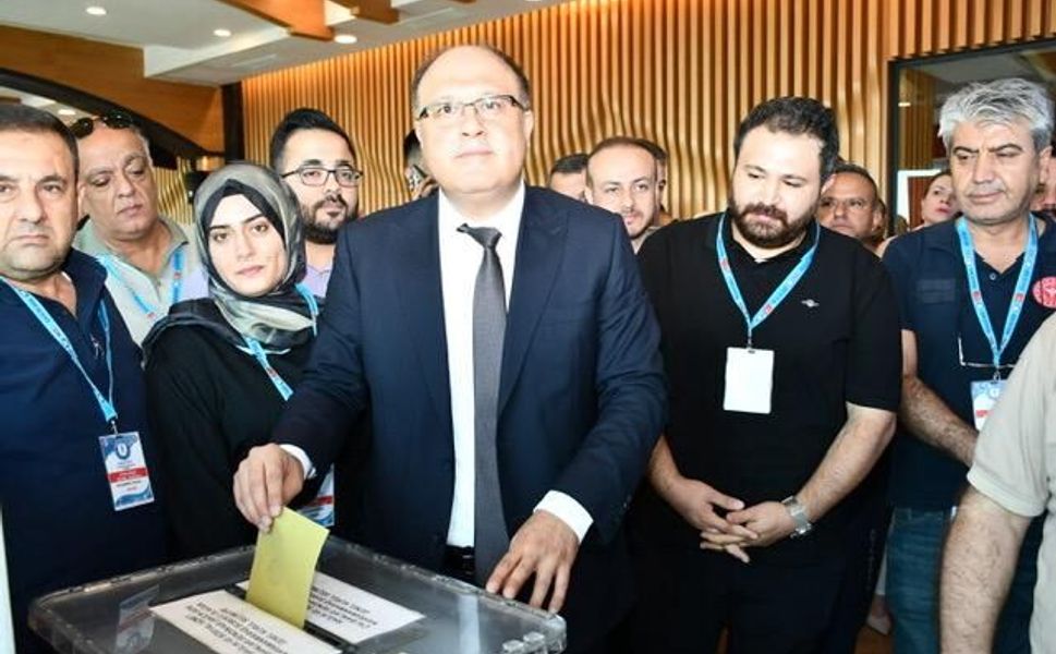 Sağlık-Sen Kahramanmaraş'ta Güven Tazeledi: Bünyamin Mutlu Demirci Yeniden Şube Başkanı Seçildi