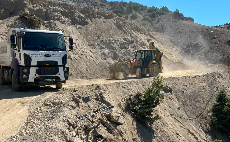 Onikişubat Belediyesi, İlçe Genelinde Ulaşım Seferberliğini Sürdürüyor