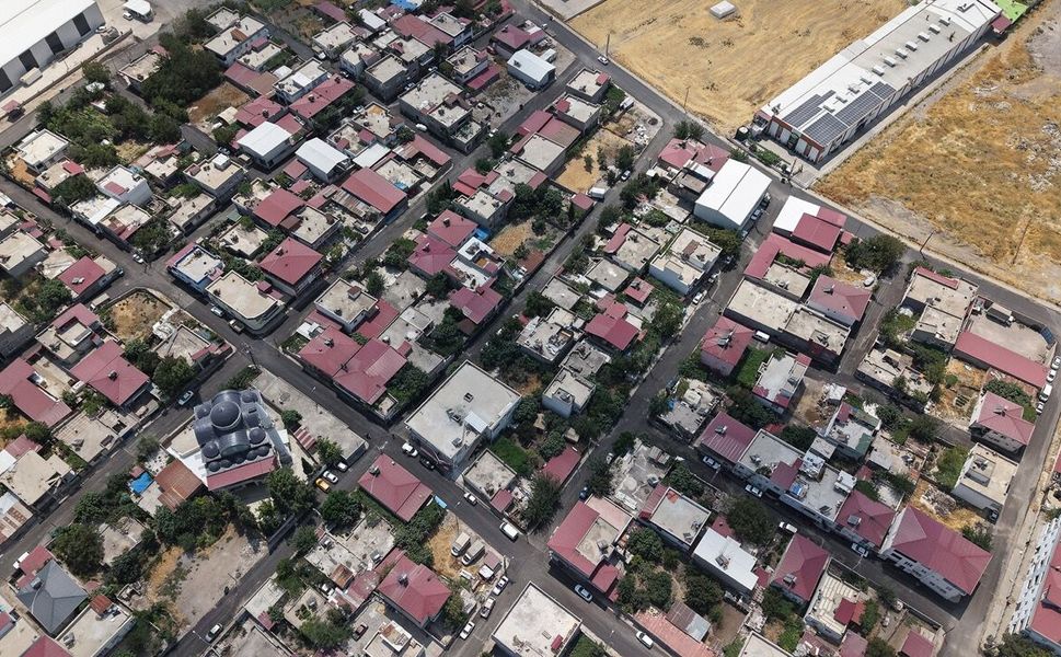 Büyükşehir, Asfalt Mesaisini Yeni Haftada 4 İlçe 16 Farklı Noktada Sürdürecek