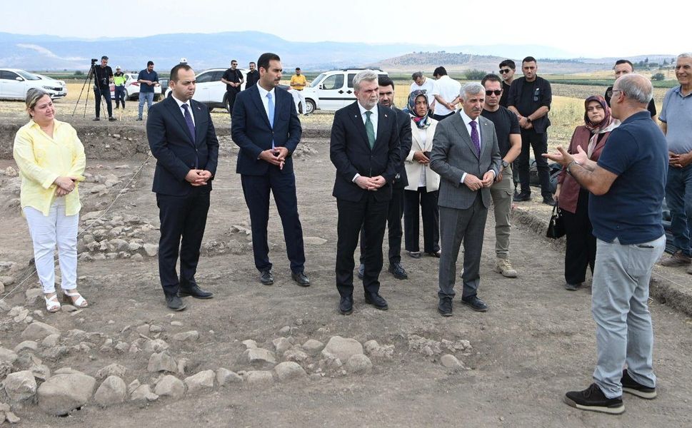 Domuztepe Höyüğü’nde Binlerce Yıllık Tarih Gün Yüzüne Çıkıyor