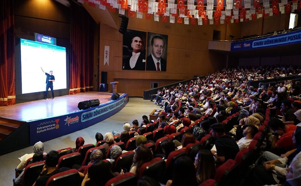 Büyükşehir’in KPSS Genel Tekrar Kampı Matematikle Başladı