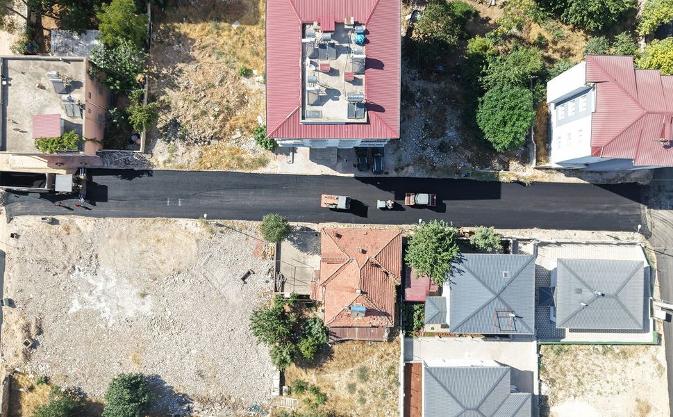 Pazarcık’ta Yollar Büyükşehir’le Yenileniyor