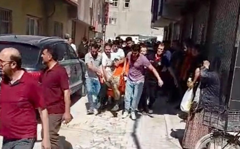 Kahramanmaraş'ta 27 Yaşındaki Genç Kendini Ateşe Verdi