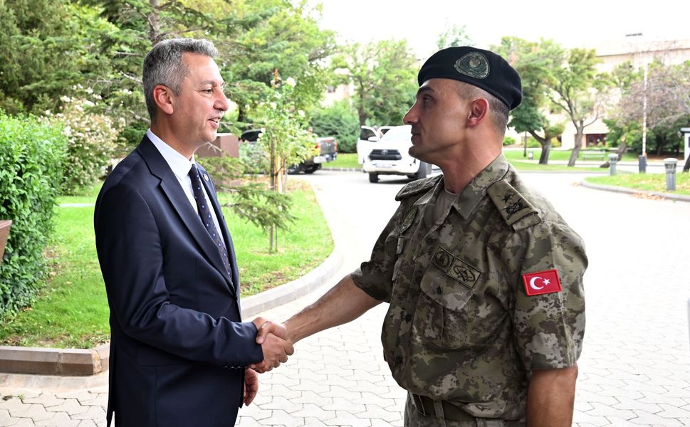 Garnizon Komutanı Tuğgeneral Hakan Kan’dan KSÜ’ye Ziyaret