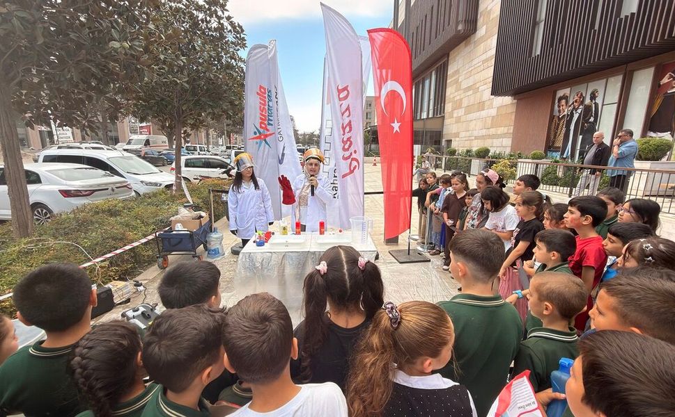 TÜBİTAK Bilimfest Kapılarını Ziyaretçilerine Açtı