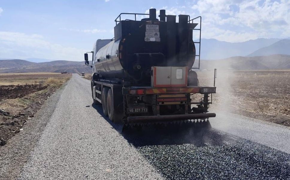 Büyükşehir’den Göksun Kırsalında Ulaşımı İyileştiren Yol Çalışması