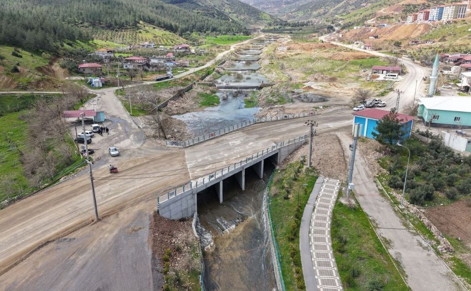 Büyükşehir’in Ulaşım Yatırımları Büyüyerek Sürüyor: 43 Köprü ve Menfez