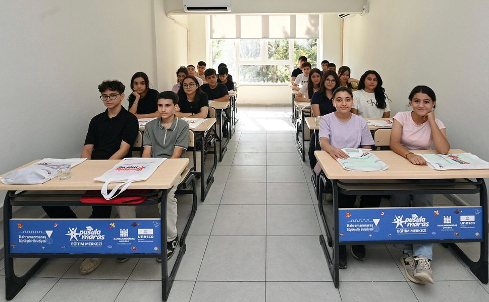 Pusula Maraş Eğitim Merkezi’nde İlk Ders Zili Çaldı