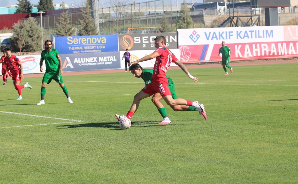 İstiklalspor Evinde Sakaryaspor’a 3-1 Mağlup Oldu