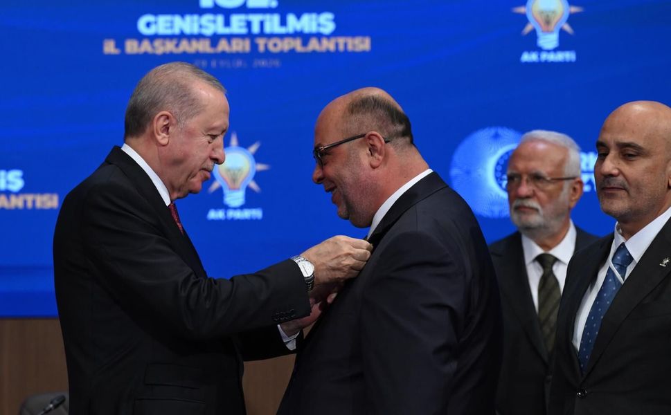 Ak Parti’ye Geçen Akpınar Kararının Gerekçesini Açıkladı